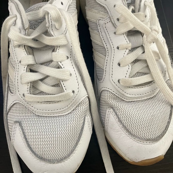 Adidas sneakers women’s - Picture 3 of 4